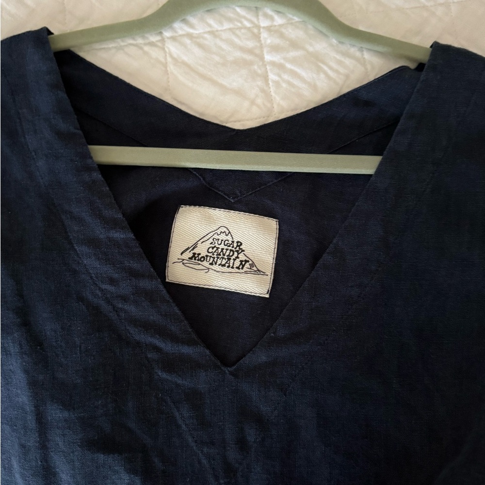 Sugar Candy Mountain Linen Top - Picture 3 of 4